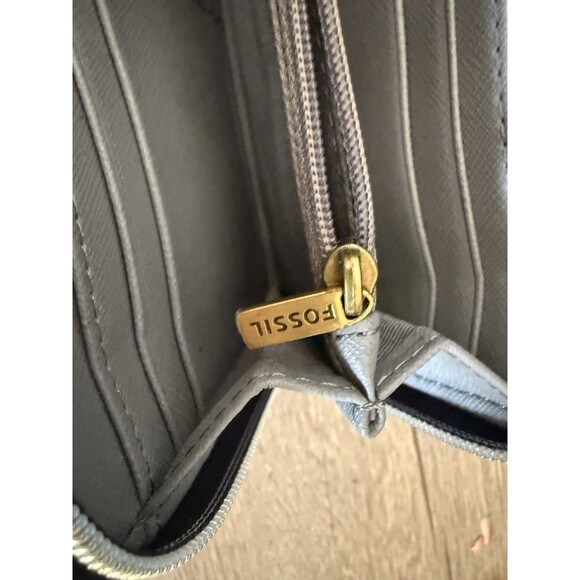 $65 Fossil Jayda Zip Clutch Wallet Grey Black Gunmetal Metallic - Picture 10 of 13